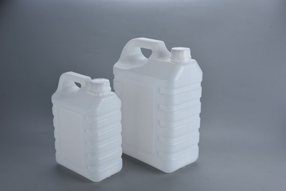 2L プラスチック ジェリー缶 緊密な頭と螺旋蓋 160g Tare 重さ 2mm 壁厚さ